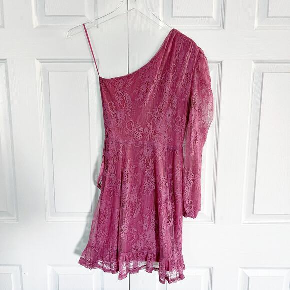 WAYF x Dede & Emily BFF Collection The Jess One-Shoulder Minidress in Pink - Picture 8 of 9